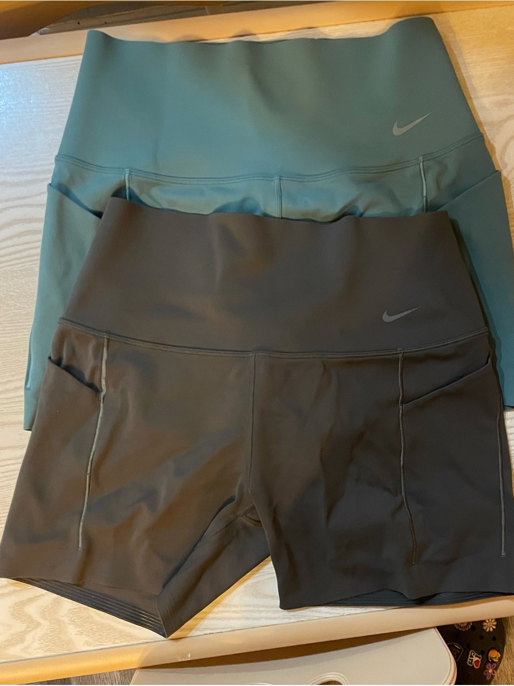 Nike Athletic Shorts in Olive and Light Green  (2-Pack)
